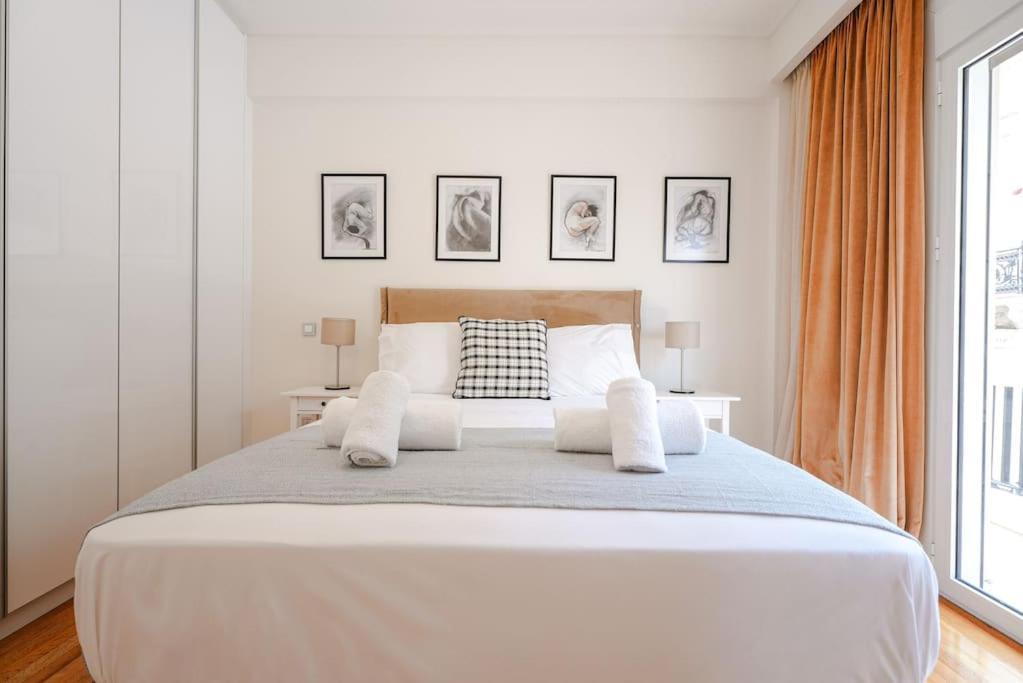 Syntagma Square, 60Sqm Dream Suite Atenas Exterior foto